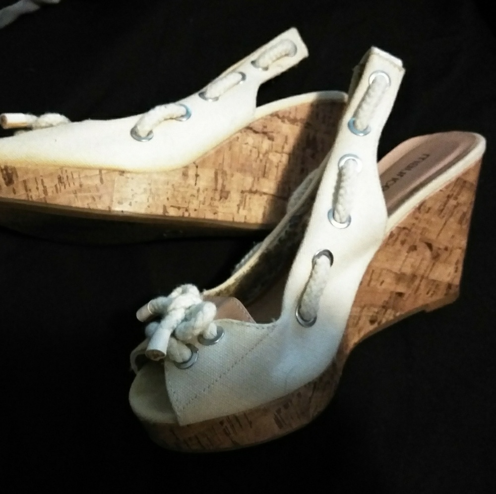 Peep toe wedges